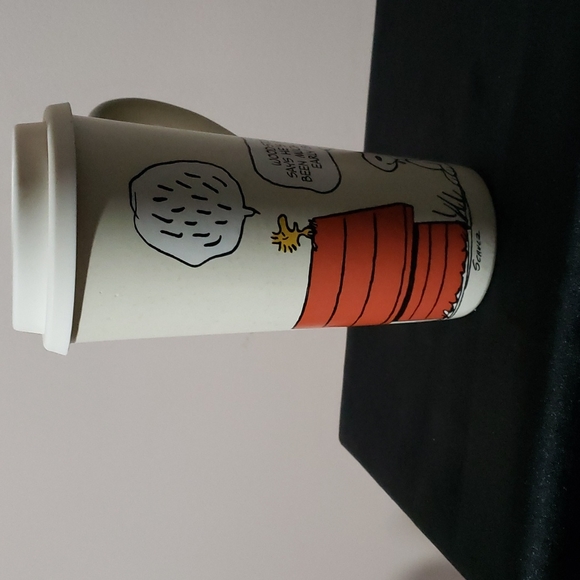 "Snoopy" Coffee Mug. Hallmark Ceramic New without box. - Picture 2 of 7